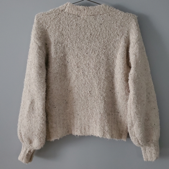 ASTR THE LABEL Cream Color Crossover Neckline Sweater Size S - Picture 4 of 5